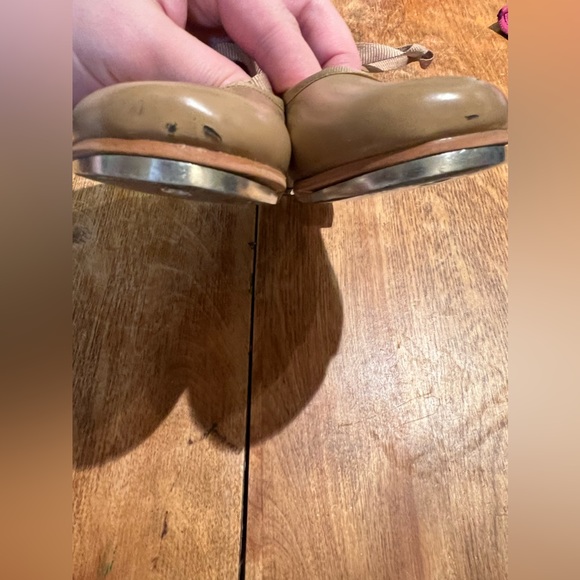 Bloch tan tap shoes size 8.5 kids, Great Condition - Picture 6 of 6